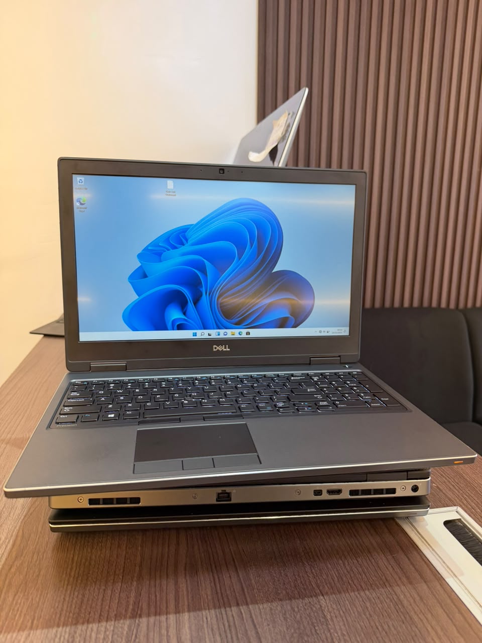 DELL PRECISION 7530 — GAMING & WORKSTATION BEAST